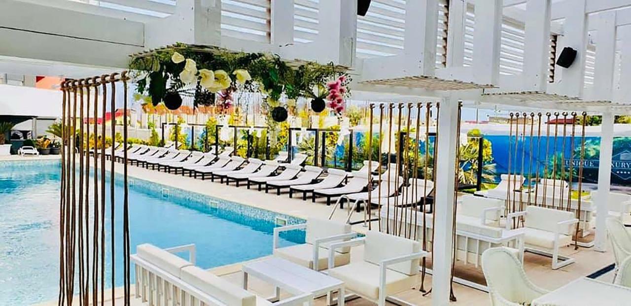 Donny Luxury Apartment ナボダリ エクステリア 写真
