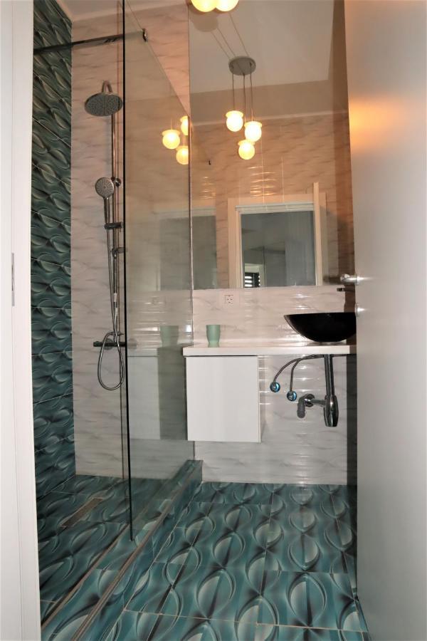 Donny Luxury Apartment ナボダリ エクステリア 写真